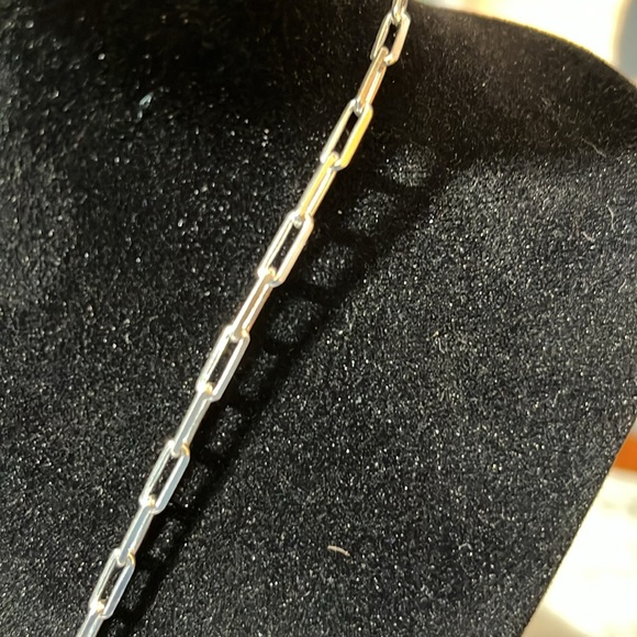 STERLING SILVER PAPER CLIP CHAIN WITH TIGER MEDALLION. 30” CHAIN. NEW - Picture 4 of 5